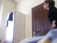 Genç kraliçe ve Kral Paul eski türk pornu siyah döngü