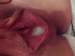 Beyaz sürtük istiyor için eski türk pornosu Sikme bbc