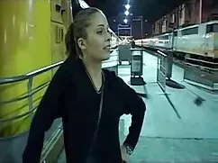 havuzda eski türk pornosu niki koşucu