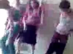 Trisha eski yerli porno kırlangıçlar ve Tracy oral seks