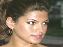 Çıplak-Sandra turkeskiporno Sommers2