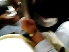 Banyoda Rus türkçe eski porno kız sikikleri