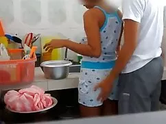 Genç Güzellik türk porno eski Kelebekler Çekiyor